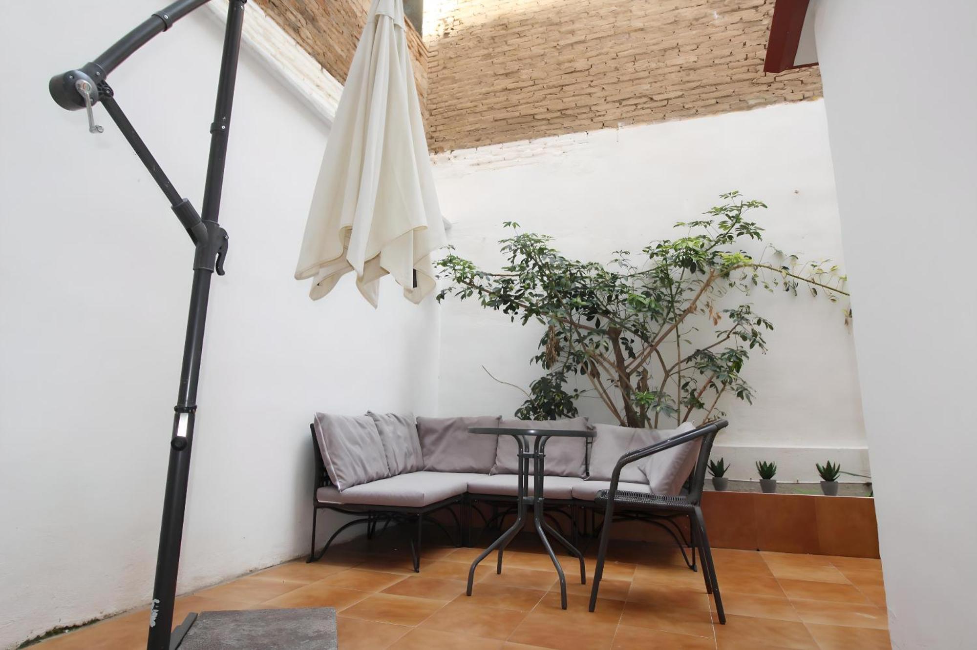 Increible Apartamento Con Terraza Al Lado De Torres De Quart 발렌시아 외부 사진